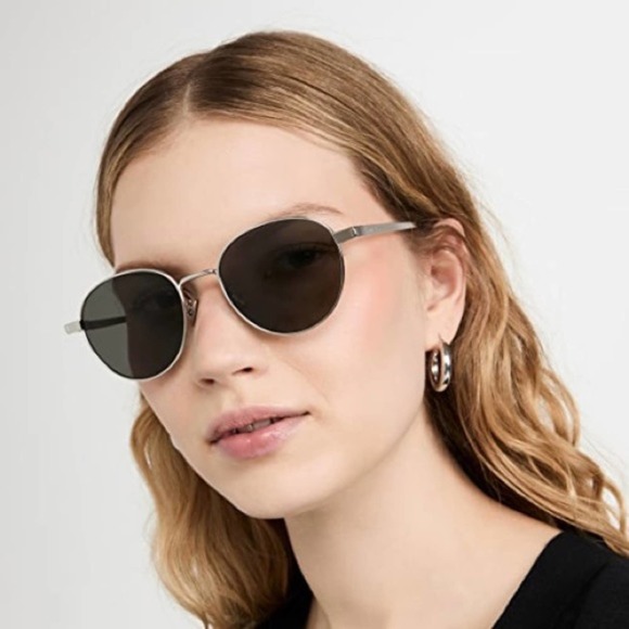 Saint Laurent Accessories - NEW Saint Laurent YSL Unisex Silver SL 533 Sunglasses in Black